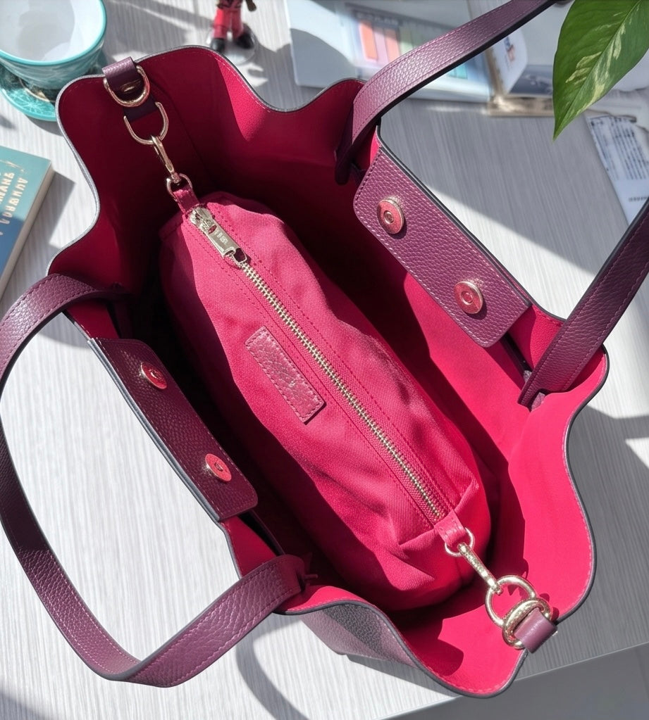 The Signature Tote - Burgundy